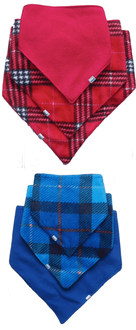 Bavoir bandana reversible